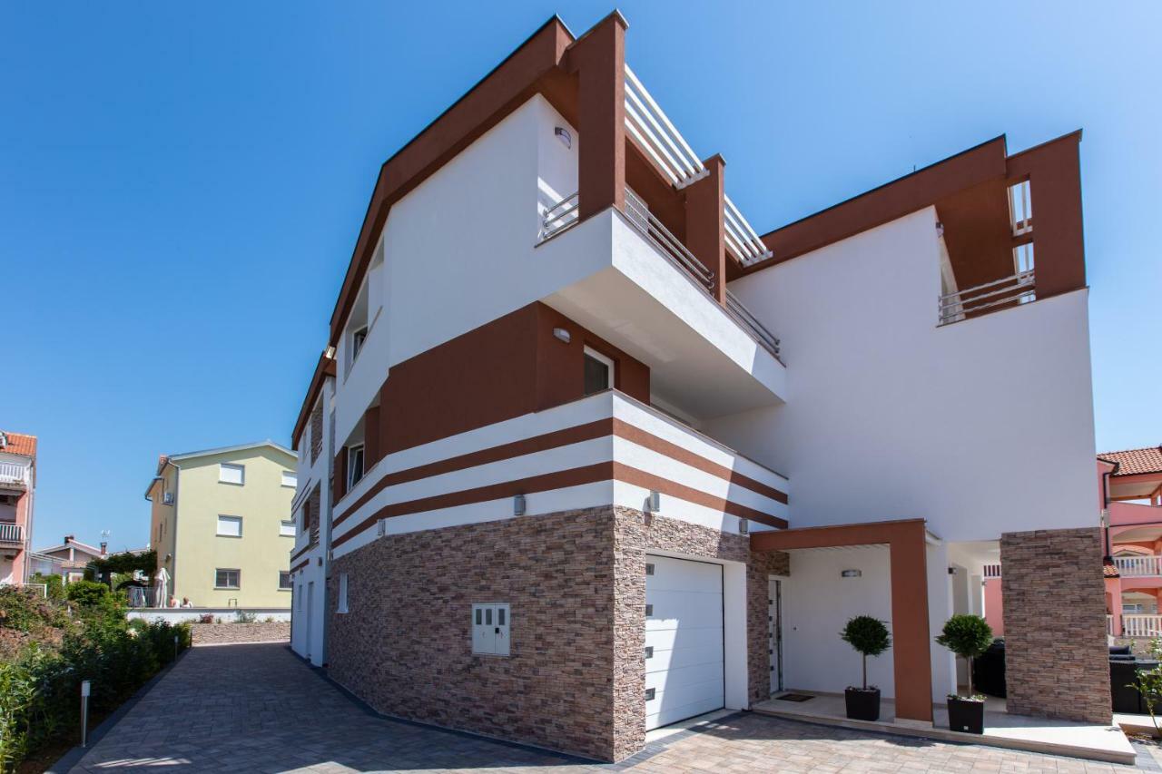 Vila Tatjana Vodice Exterior foto